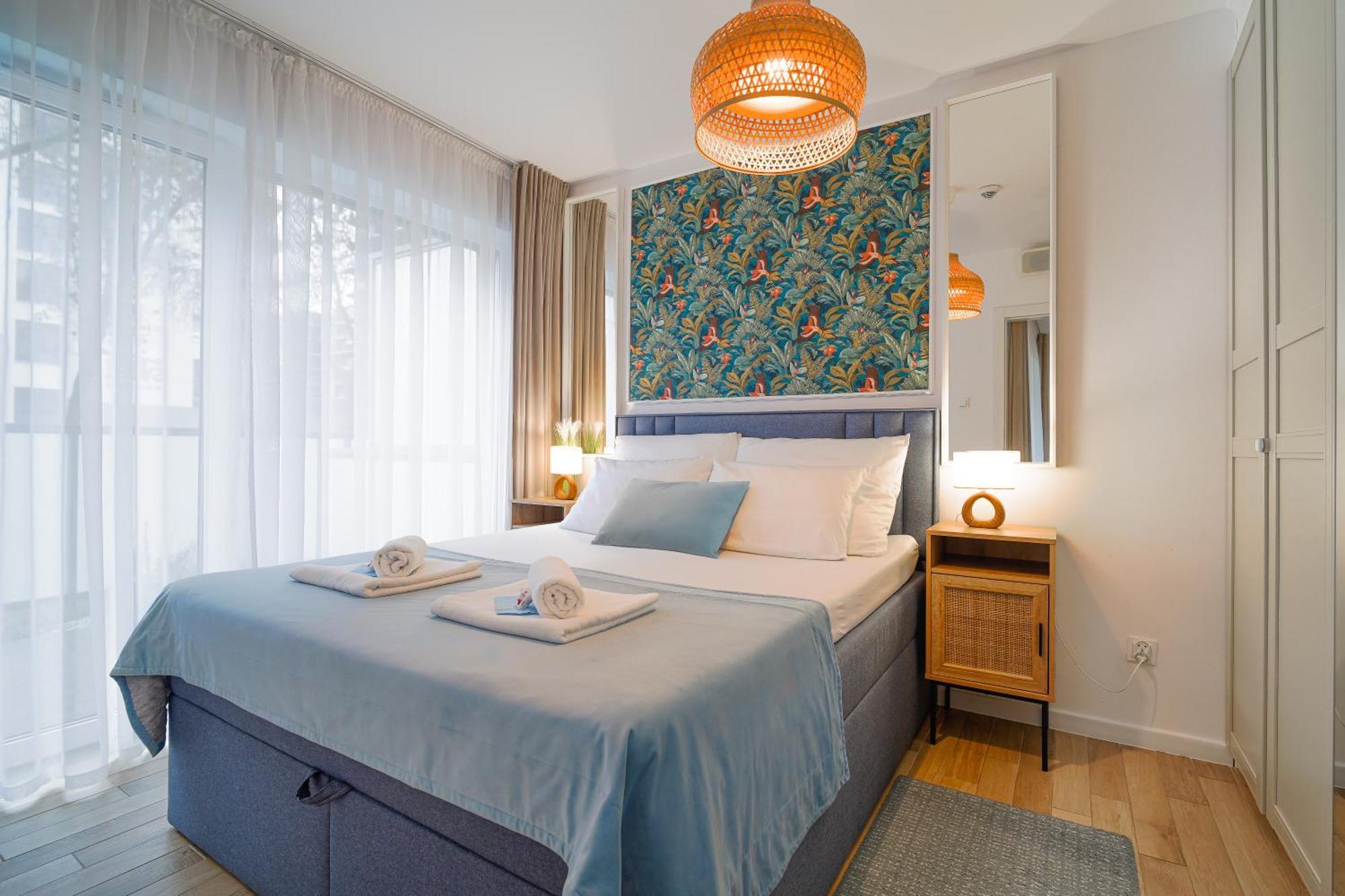 Lulu Apartments - Pod Masztami - Apartament Dwupokojowy - Basen Silownia Parking 科沃布热格 外观 照片
