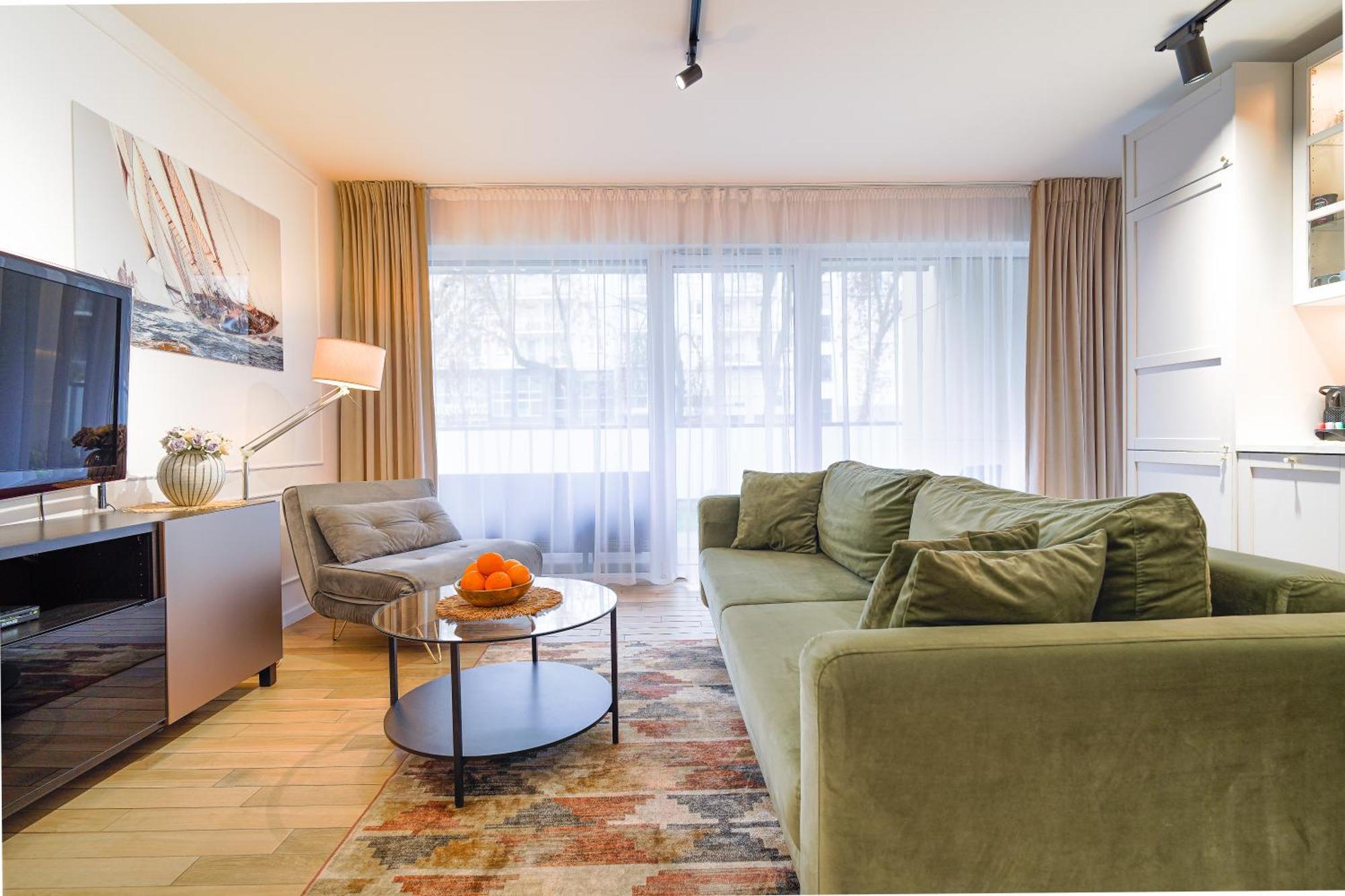 Lulu Apartments - Pod Masztami - Apartament Dwupokojowy - Basen Silownia Parking 科沃布热格 外观 照片