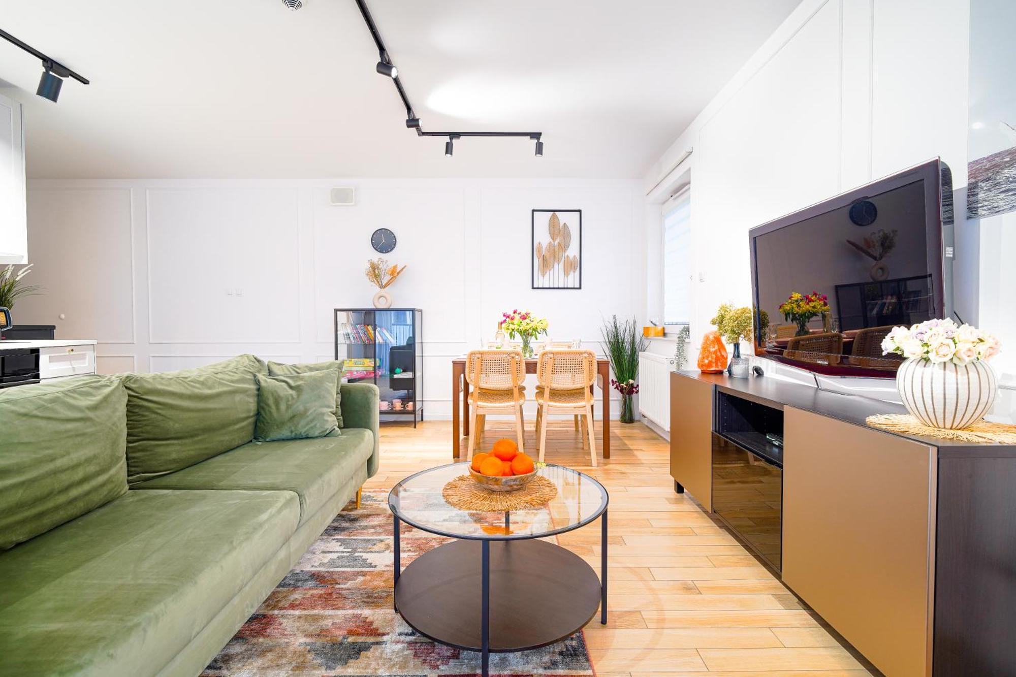 Lulu Apartments - Pod Masztami - Apartament Dwupokojowy - Basen Silownia Parking 科沃布热格 外观 照片